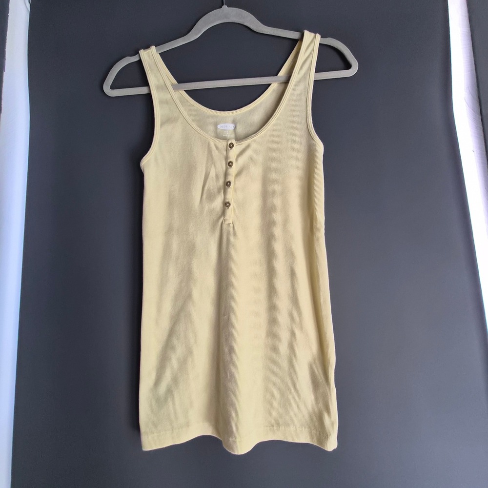 Old Navy Womens Yellow Ribbed Henley Tank Slim Fit Medium Scoop Neck Sleeveless